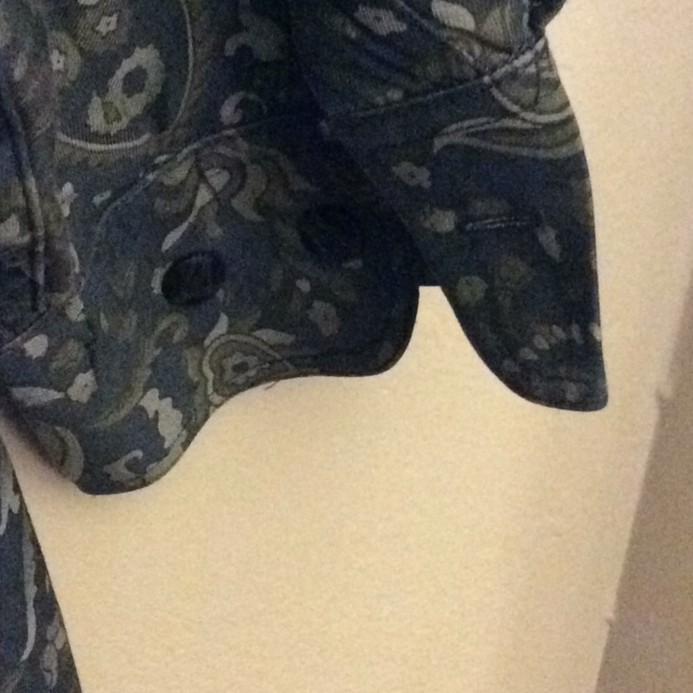 Joseph Abboud Men’s Paisley Button Down Medium - Picture 5 of 5